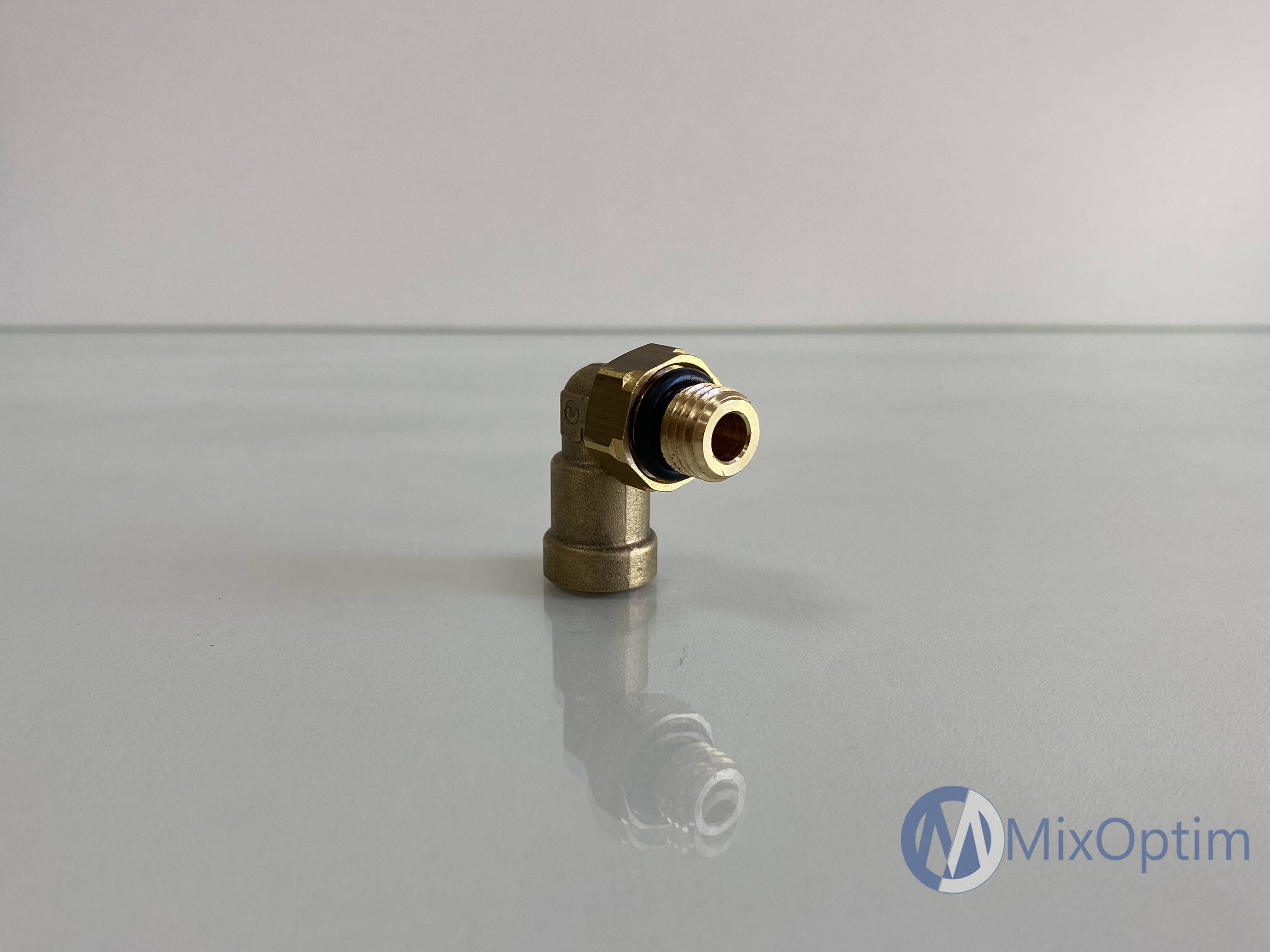 Фитинг угловой 9502 8-M12x1,5-S (D6502 8-М12х1,5-S 45104-3506044-9085)