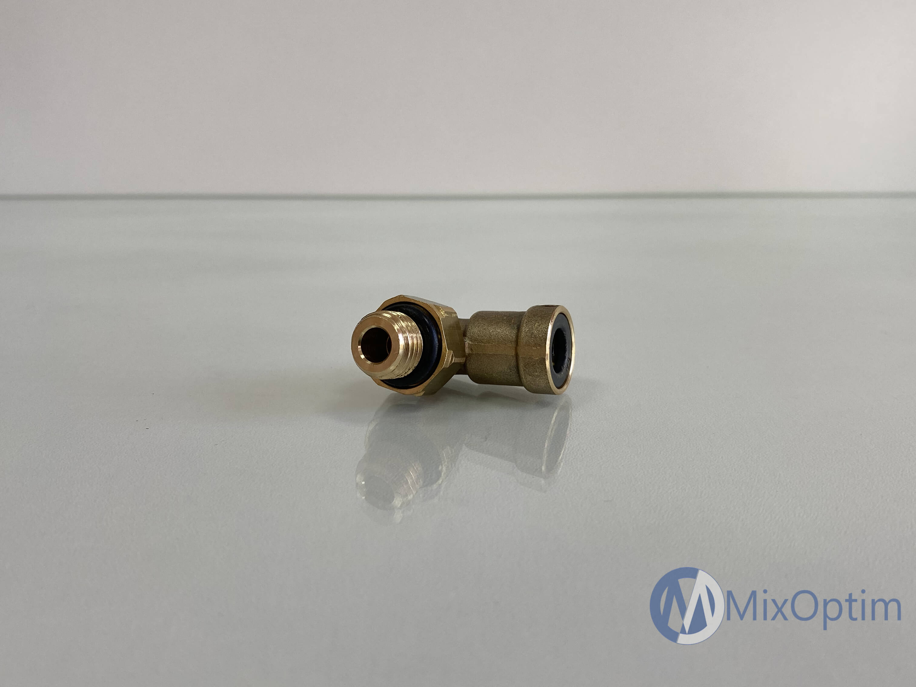 Фитинг угловой 9502 8-M12x1,5-S (D6502 8-М12х1,5-S 45104-3506044-9085)