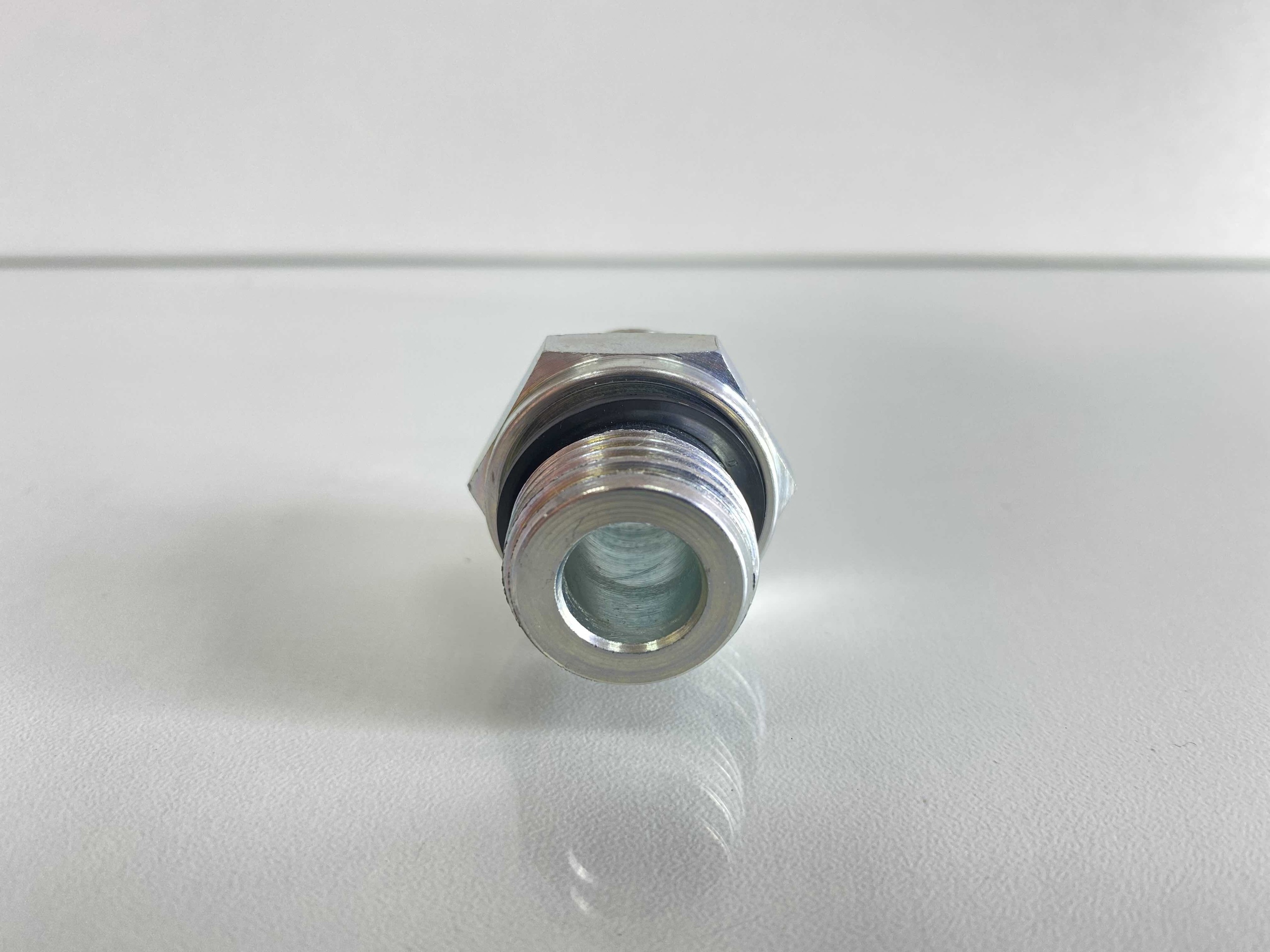 Переходник  DKOL 22х1,5 (ш) - BSPP 1/2" (ш) с кольцом